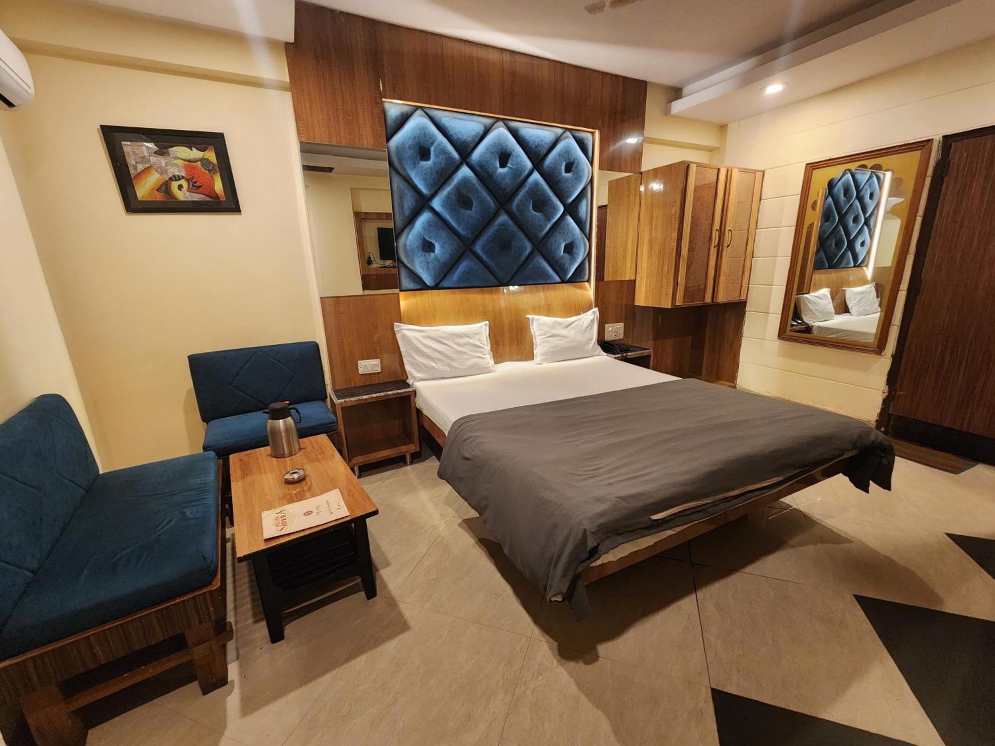 Hotel Savera 우다이푸르 외부 사진
