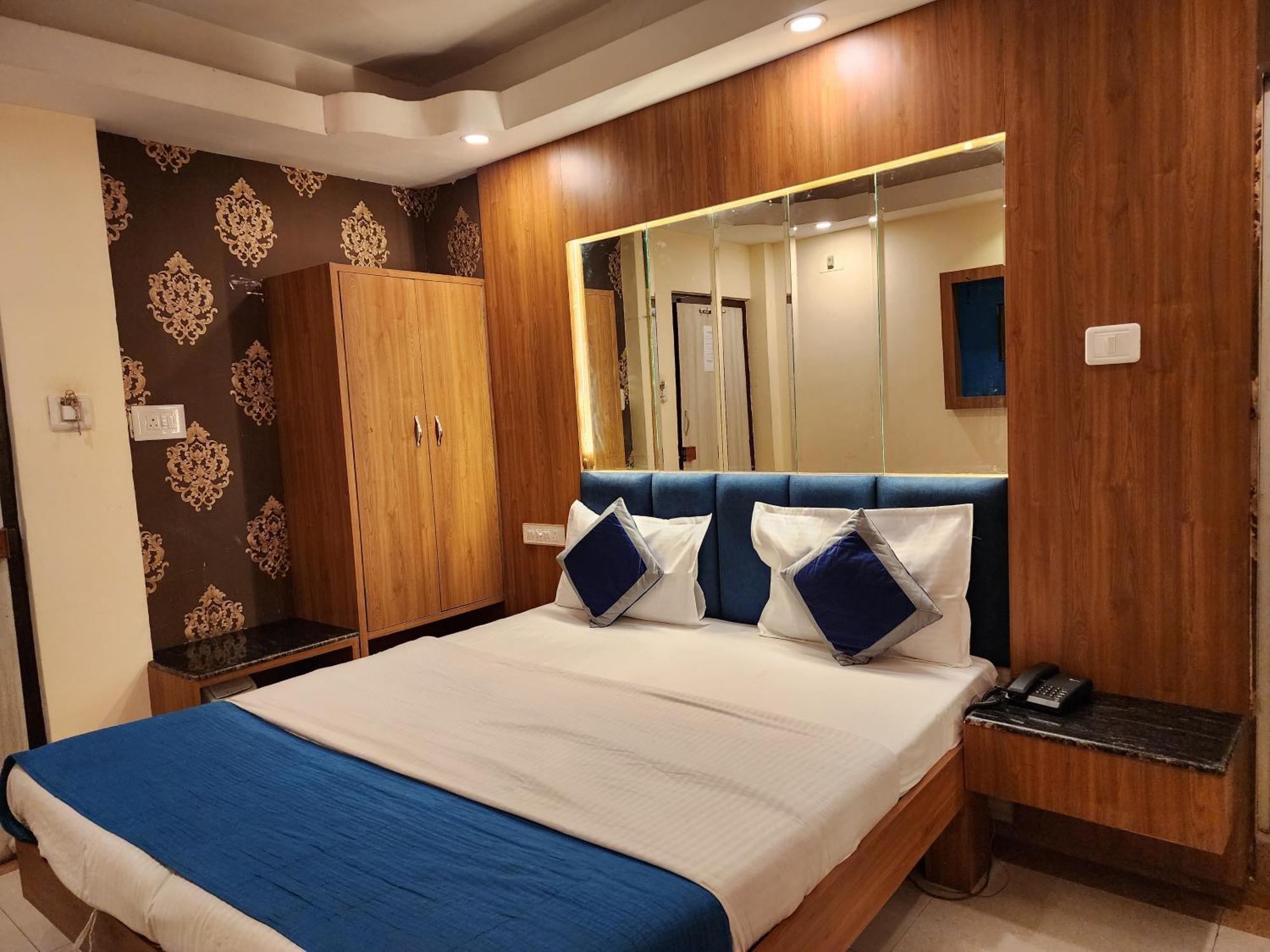 Hotel Savera 우다이푸르 외부 사진
