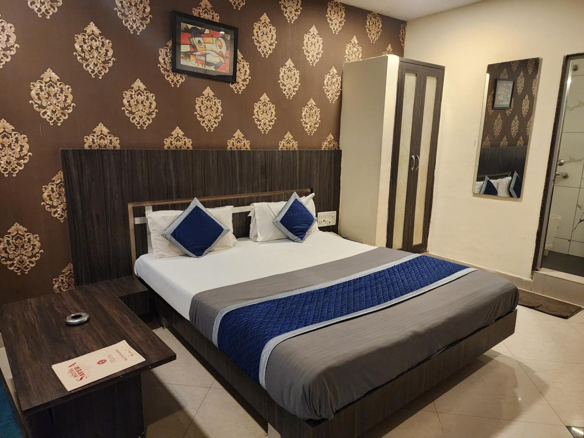 Hotel Savera 우다이푸르 외부 사진