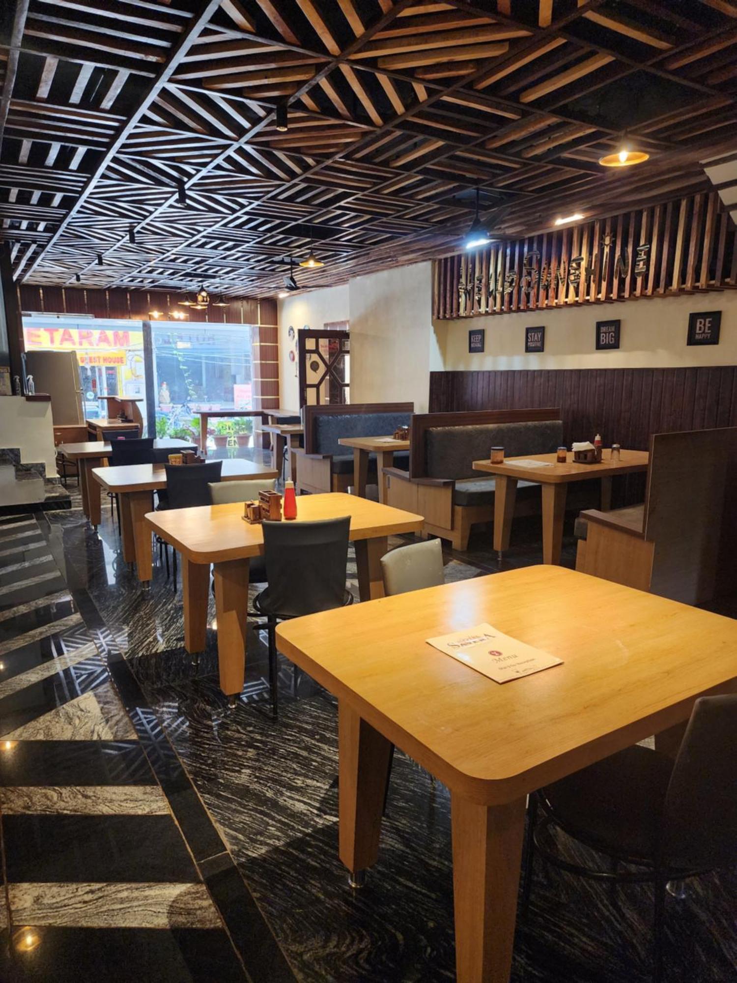Hotel Savera 우다이푸르 외부 사진